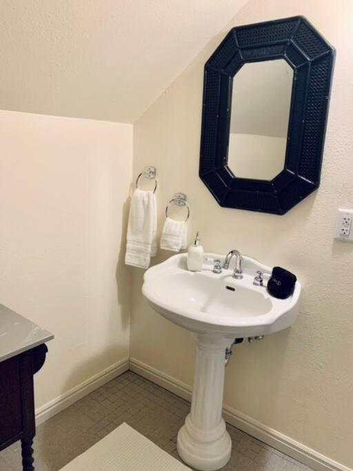 The Founders Suite At The Historic Kanab Inn Экстерьер фото